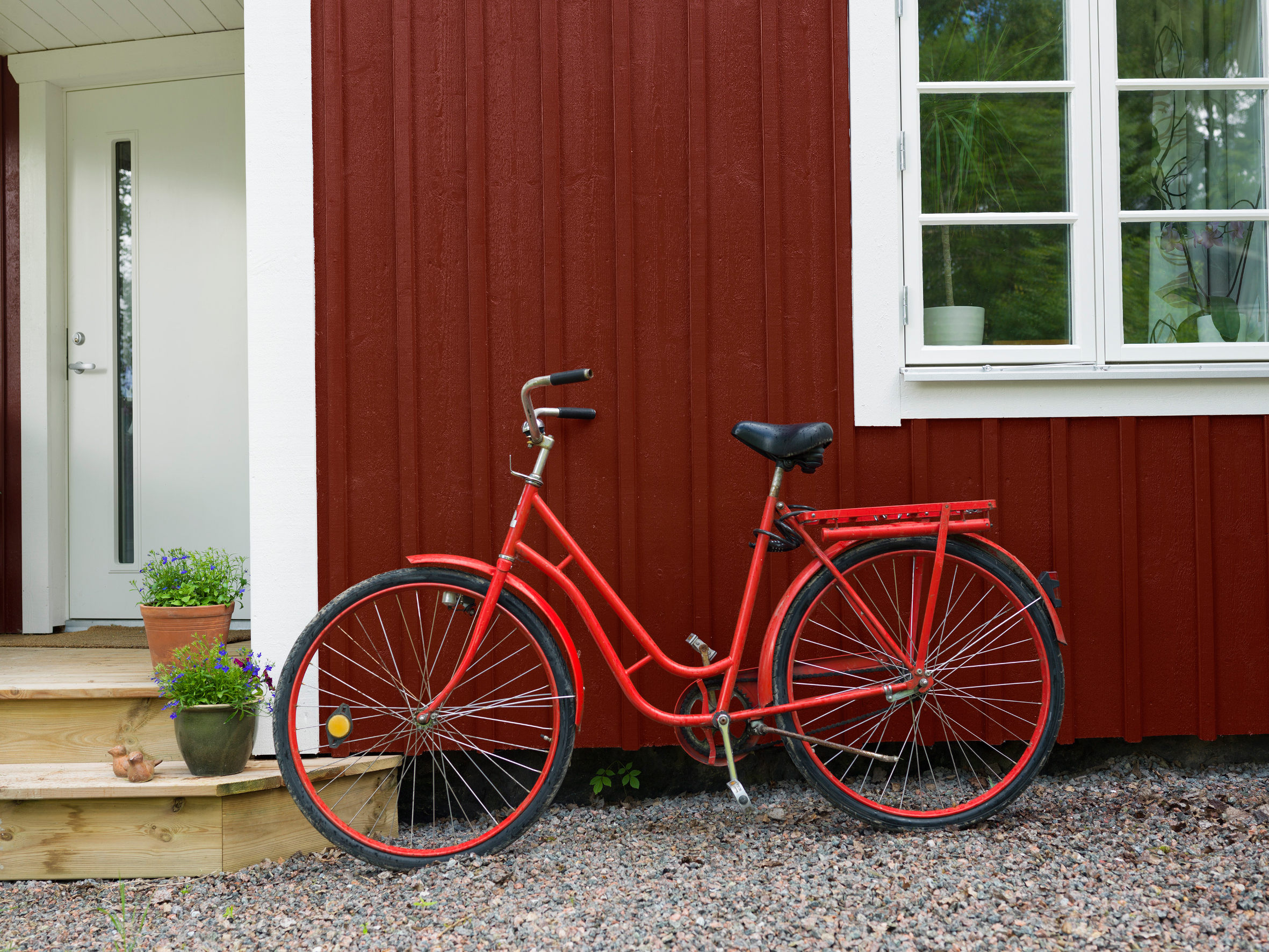 Bruk robust maling til vinduene