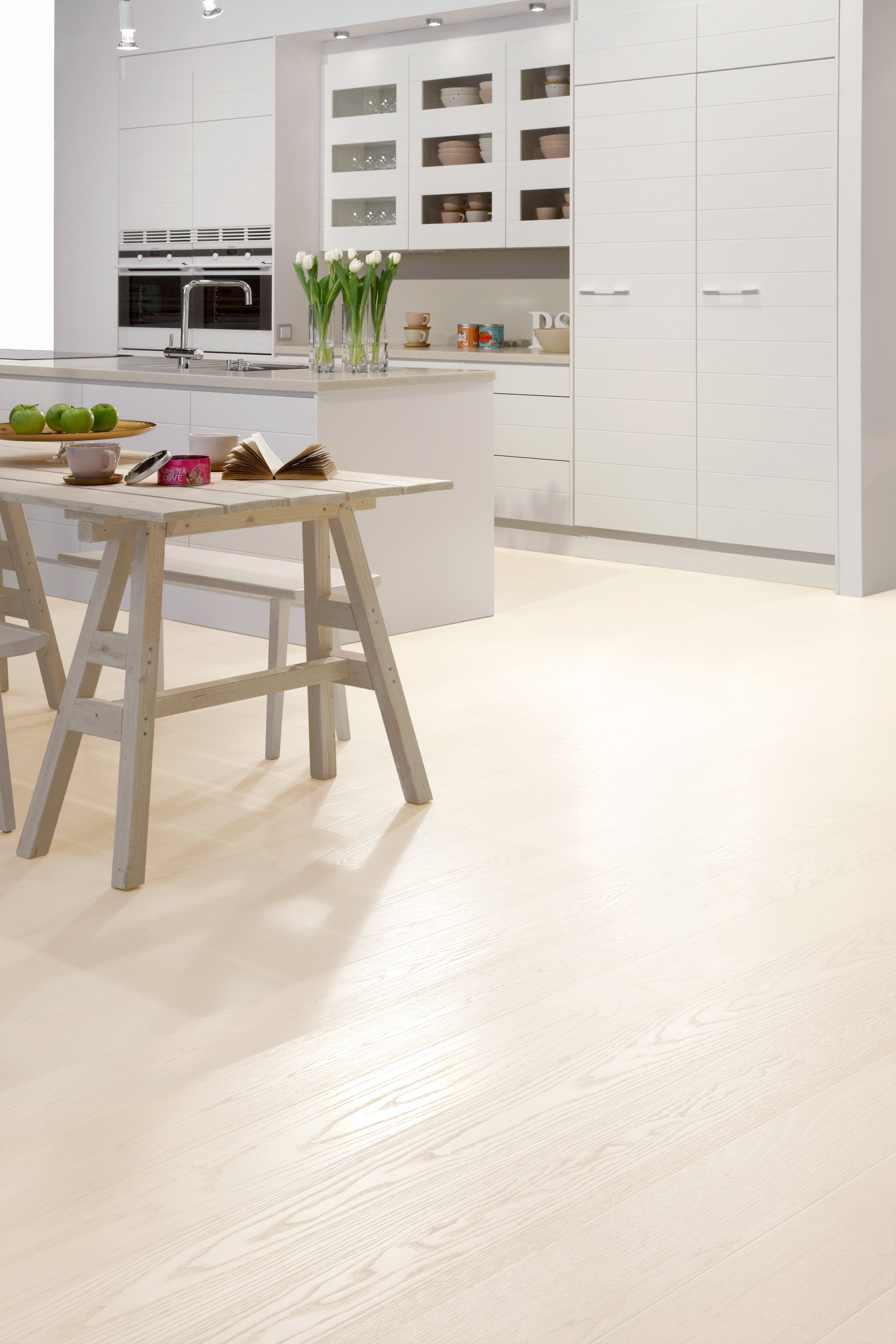 Kjøkkengulv rengjøring