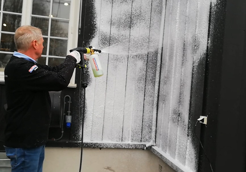 Rask og effektiv utvendig husvask