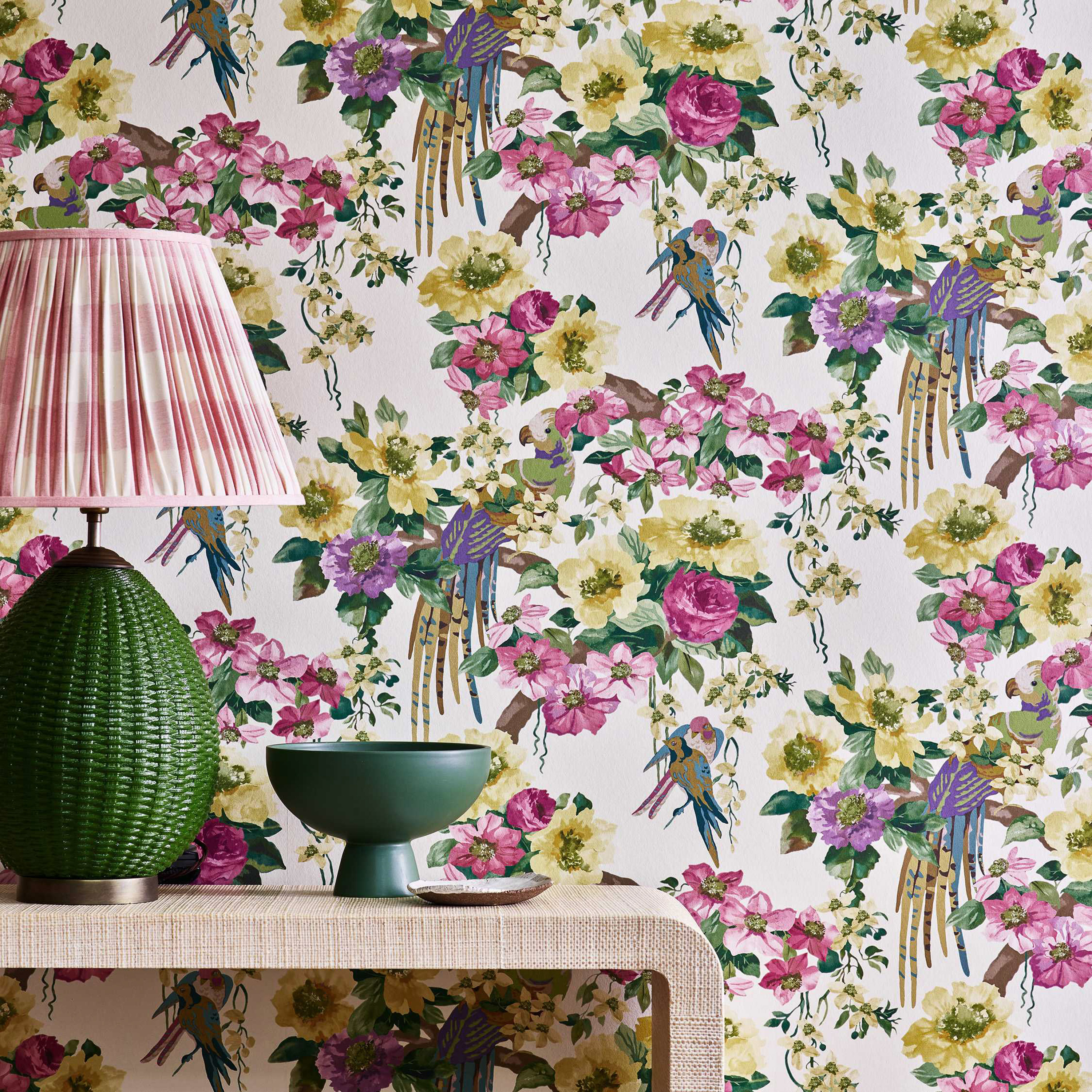 tapet med blomster og fugler 