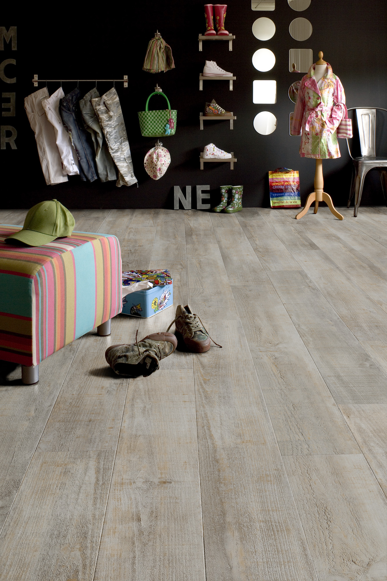 Velg gulv som tåler en vinter