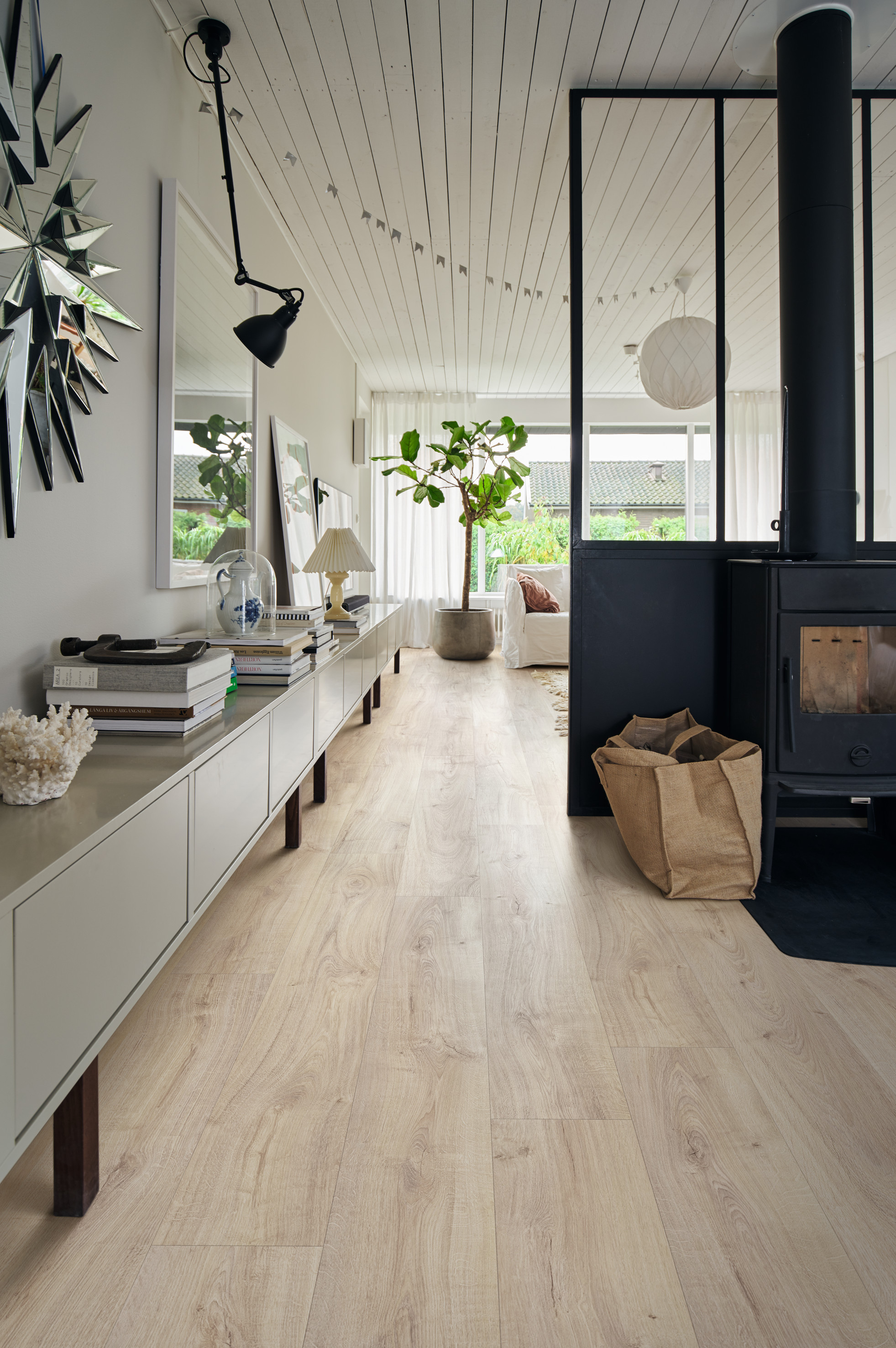 Vinyl ser ut som tre