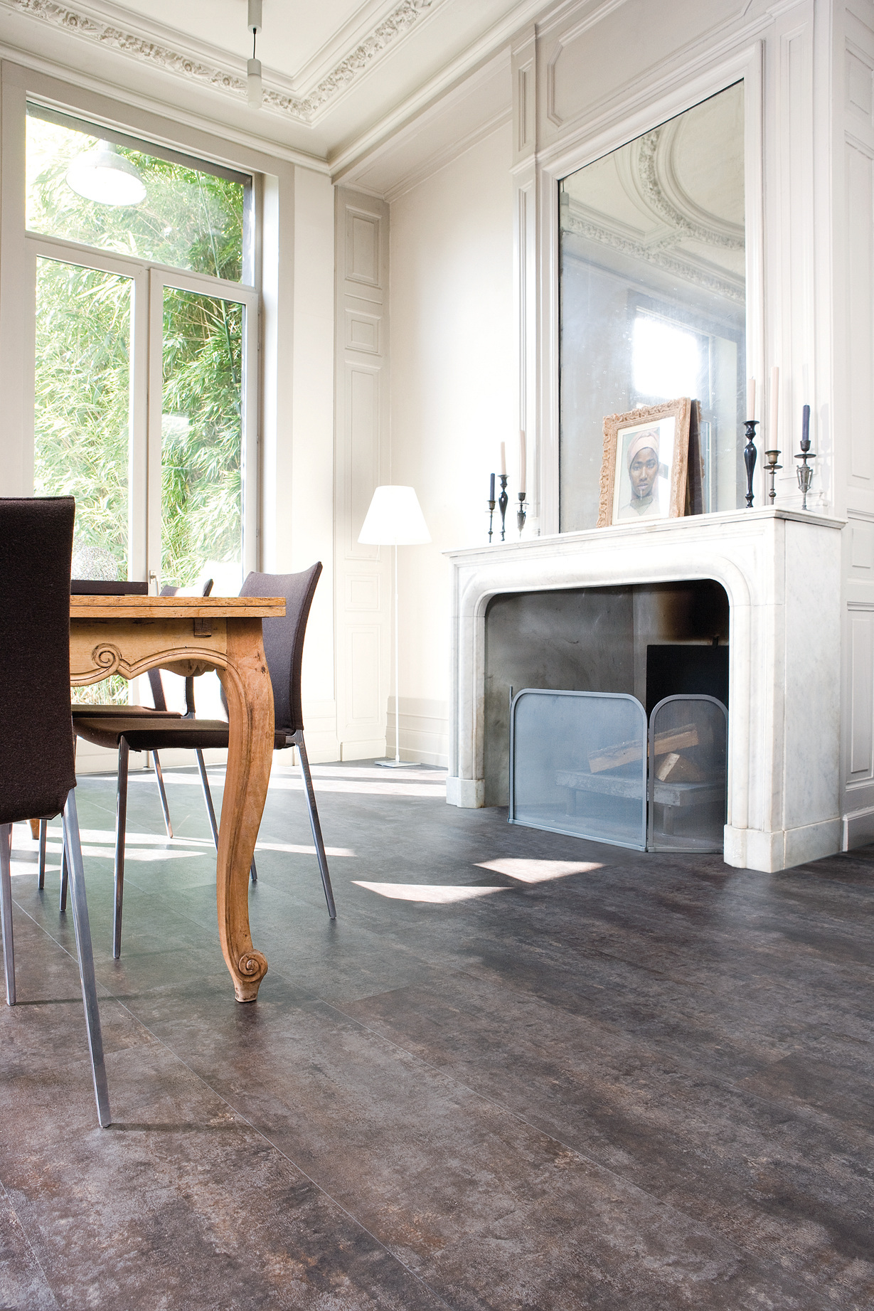 Den som ikke vil ha korkoverflate, kan istedet velge blant mange ulike vinyldesign.