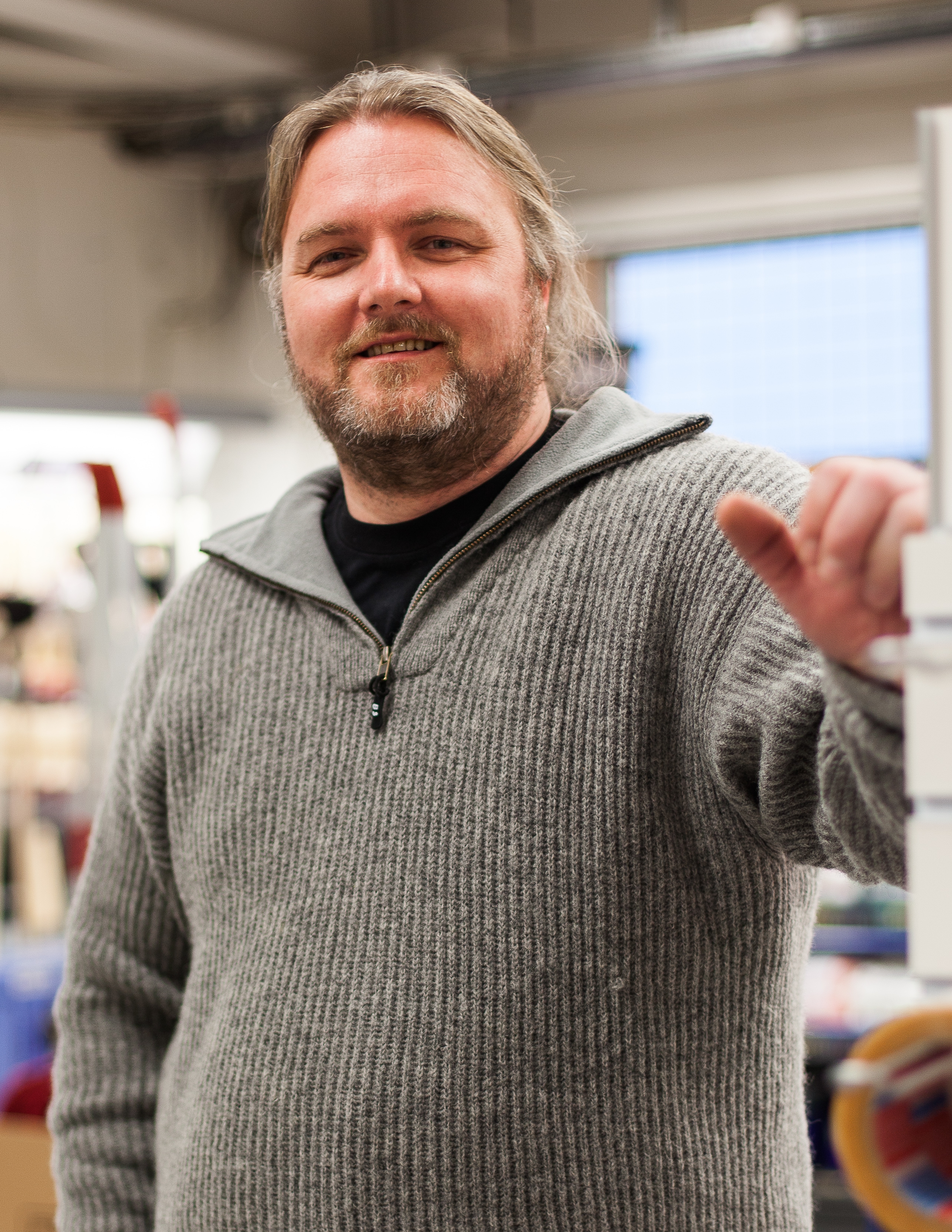 Hos oss får du det du trenger når du trenger det, forteller butikksjef Jim-Roger Torgersen.