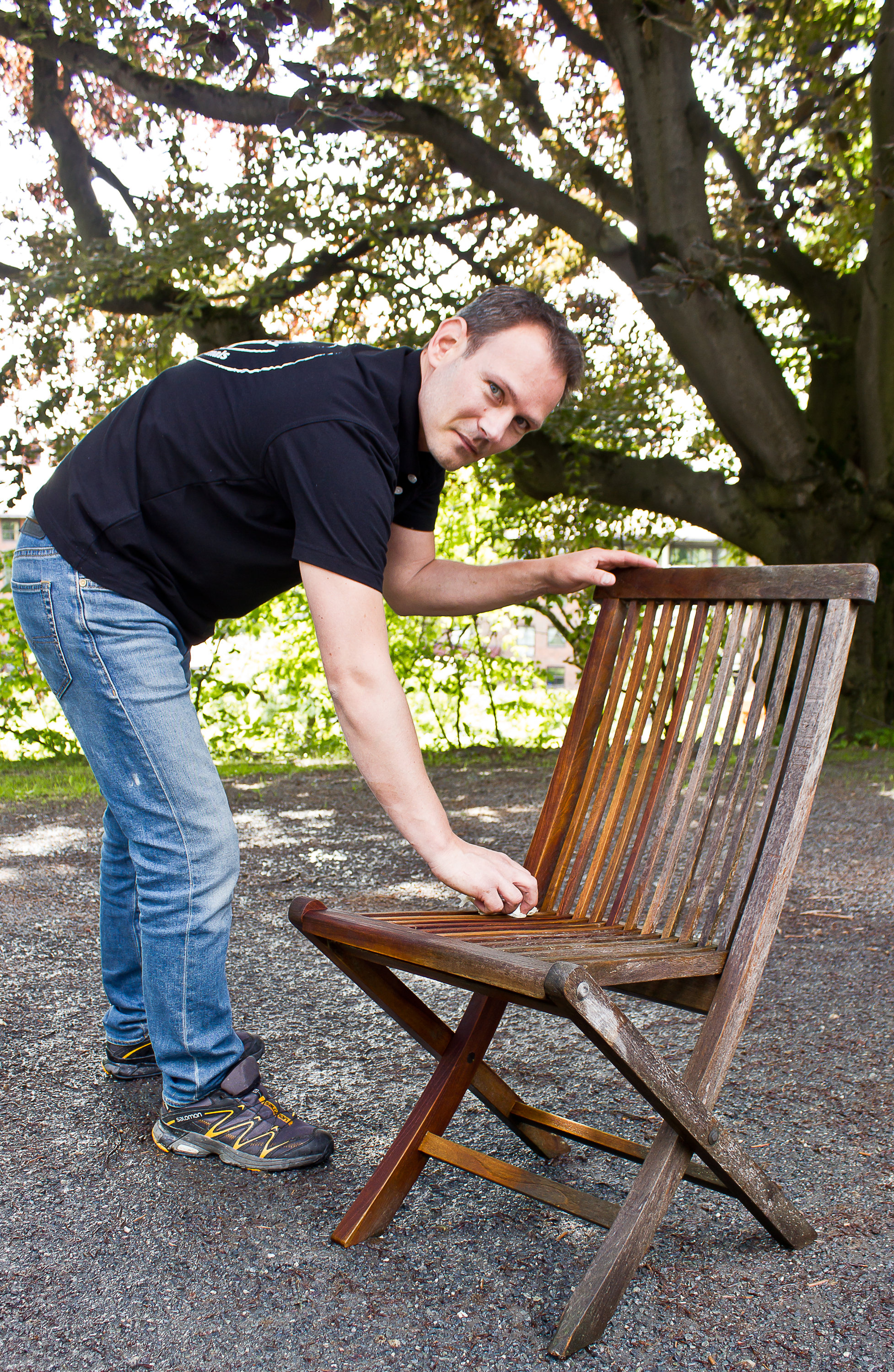 Pusse opp teak hagemøbler